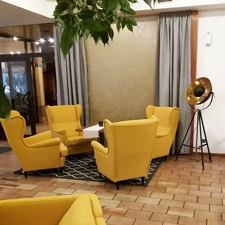 Intersport Szálloda 3*