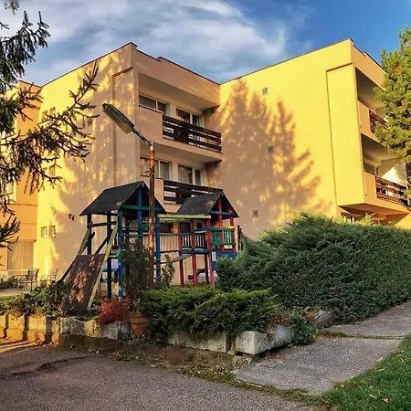 Intersport 3* 스투파바