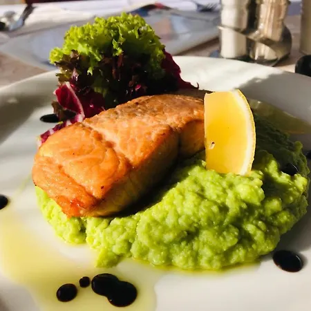 Intersport 3* Stupava