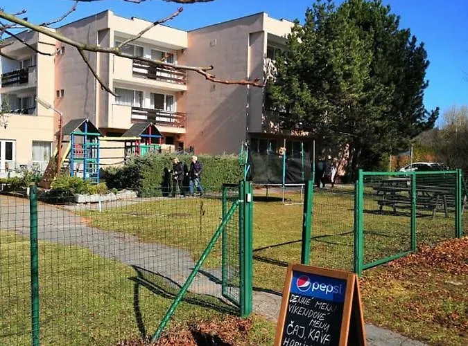 Intersport Szálloda 3*